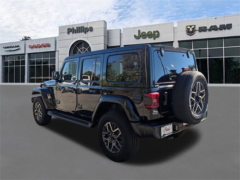 New 2026 Jeep Wrangler Sahara image 6