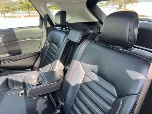 Certified 2022 Ford Edge SEL w/ Convenience Package image 25