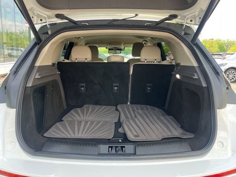 Certified 2024 Lincoln Corsair FWD image 12