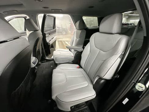 Used 2023 Hyundai Palisade SEL w/ Premium Package AWD/4WD image 21