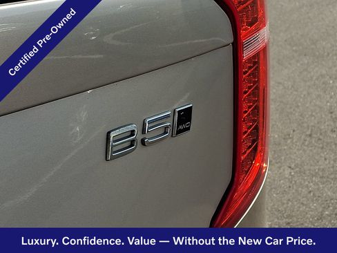 Certified 2025 Volvo XC90 B5 Core w/ Climate Package AWD/4WD image 31