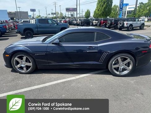 Used 2015 Chevrolet Camaro SS w/ RS Package RWD image 9