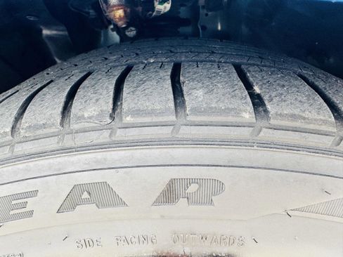 Used 2019 Dodge Challenger R/T Scat Pack w/ Plus Package image 40