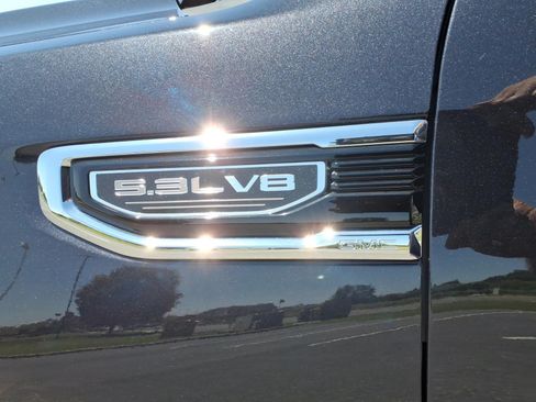 Certified 2025 GMC Sierra 1500 SLE w/ Preferred Package AWD/4WD image 7