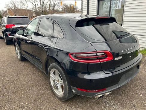 Used 2017 Porsche Macan S AWD/4WD image 4