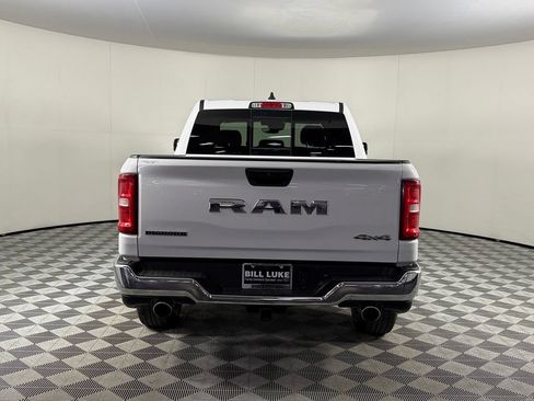 Certified 2025 RAM 1500 Big Horn AWD/4WD image 7