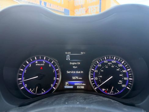 Used 2017 INFINITI Q60 Red Sport 400 AWD/4WD image 20