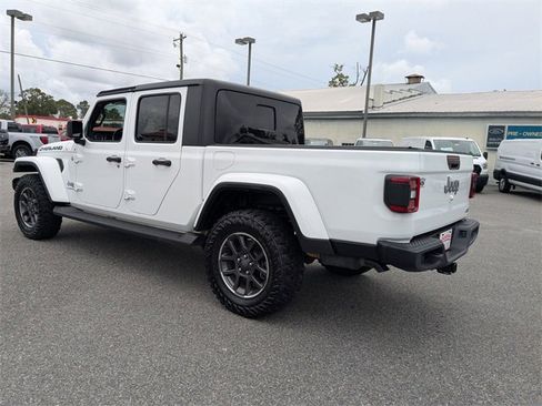 Used 2020 Jeep Gladiator Overland image 6