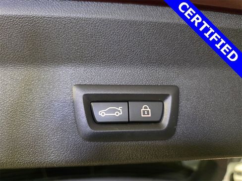 Certified 2023 BMW X3 xDrive30i w/ Premium Package image 18