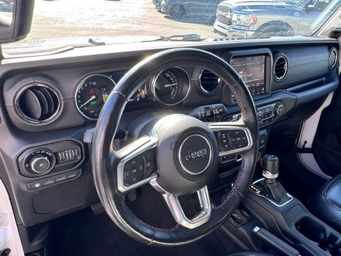 Used 2021 Jeep Wrangler Unlimited Sahara image 12