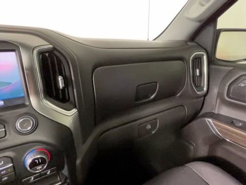 Used 2022 Chevrolet Silverado 1500 LT Trail Boss AWD/4WD image 33