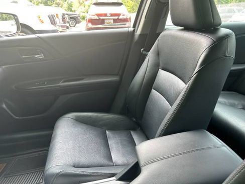 Used 2014 Honda Accord EX-L image 26