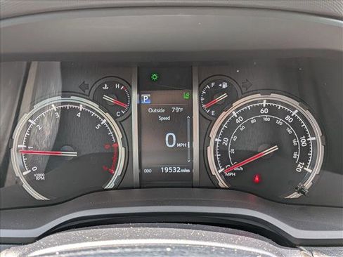 Used 2023 Toyota 4Runner Limited RWD image 12