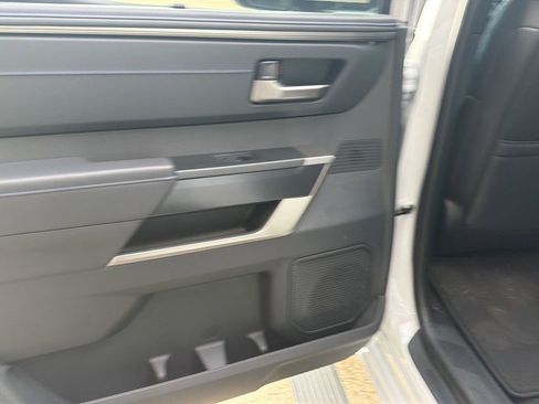 New 2026 Toyota Tundra Platinum image 9