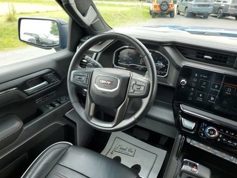 Used 2022 GMC Sierra 1500 AT4X AWD/4WD image 18