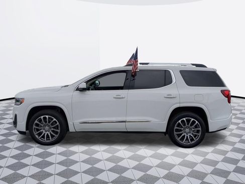 Used 2023 GMC Acadia Denali w/ Denali Ultimate Package AWD/4WD image 4