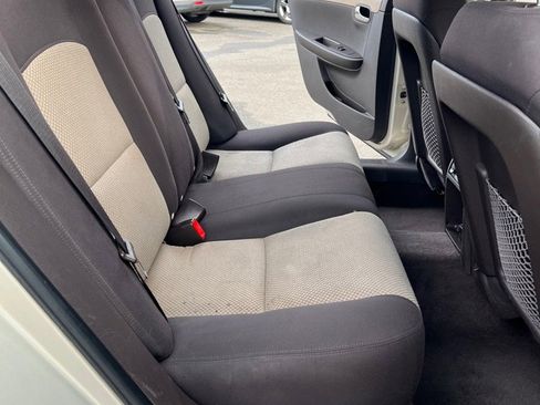 Used 2011 Chevrolet Malibu LS image 25