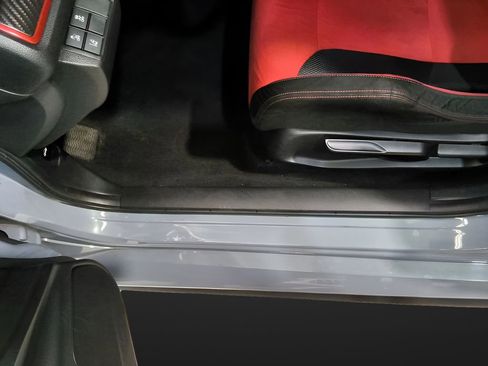 Used 2021 Honda Civic Type R image 13