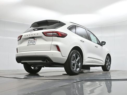 Certified 2023 Ford Escape ST-Line w/ Tech Pack #1 image 50