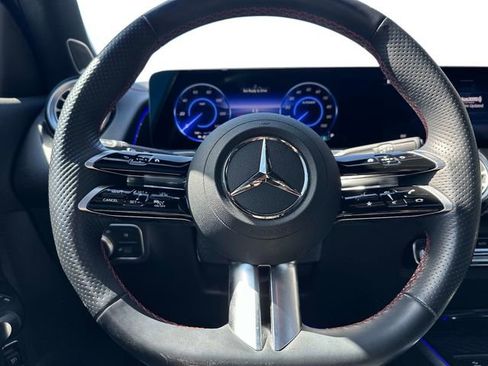 Certified 2024 Mercedes-Benz EQB 350 4MATIC SUV image 21