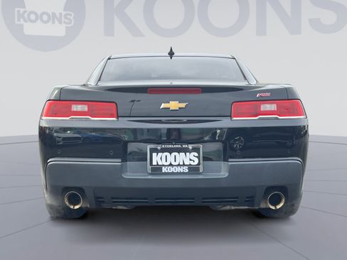 Used 2015 Chevrolet Camaro LT w/ 1LT Preferred Package image 5