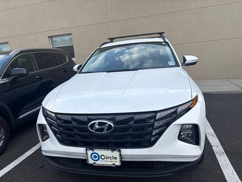 Used 2023 Hyundai Tucson SEL w/ Convenience Package AWD/4WD image 2