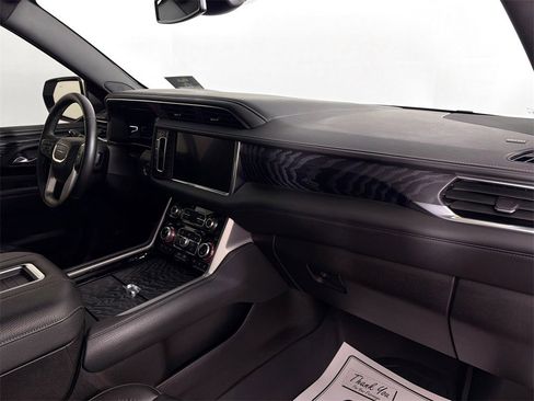 Used 2024 GMC Yukon Denali image 29