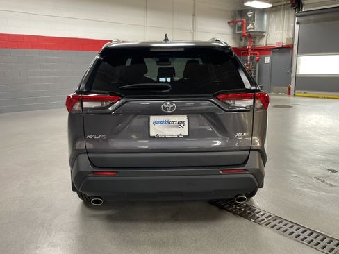 Used 2024 Toyota RAV4 XLE w/ Convenience Package image 9