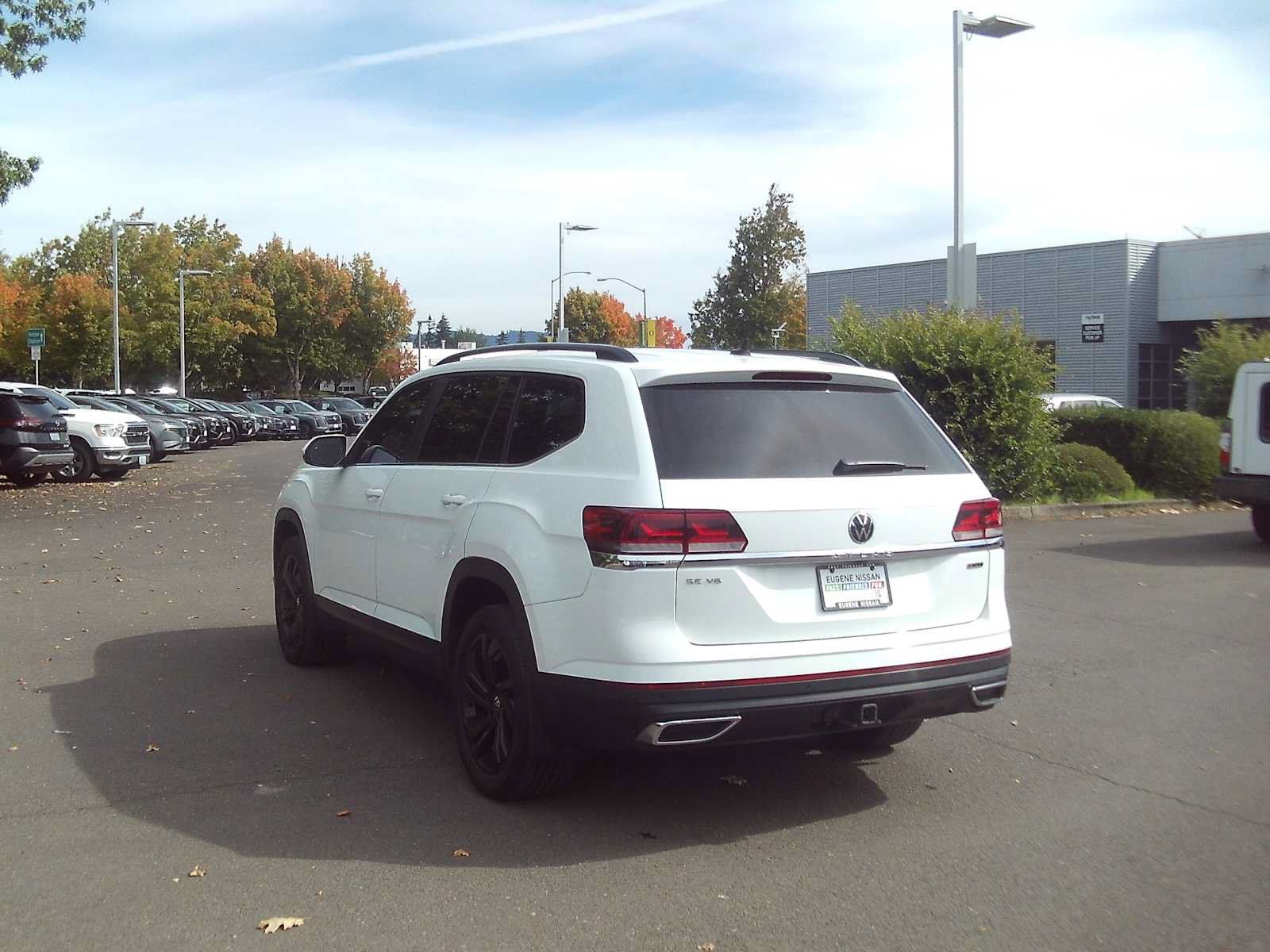 Used 2022 Volkswagen Atlas SE AWD/4WD image 3