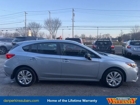 Used 2018 Subaru Impreza 2.0i image 6