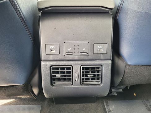 Certified 2023 Subaru Solterra AWD image 16