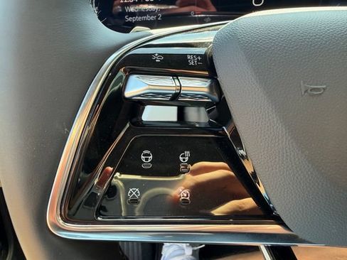 New 2027 Cadillac Optiq Luxury RWD image 17