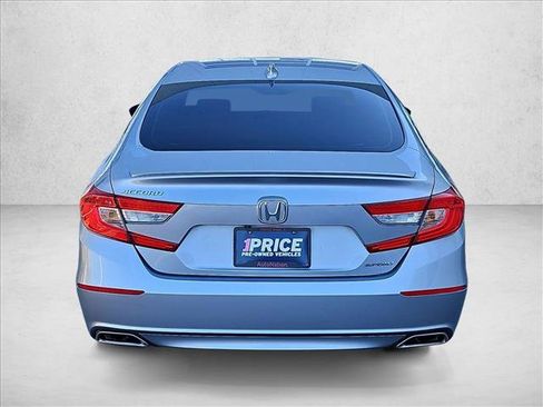 Used 2018 Honda Accord Sport image 7