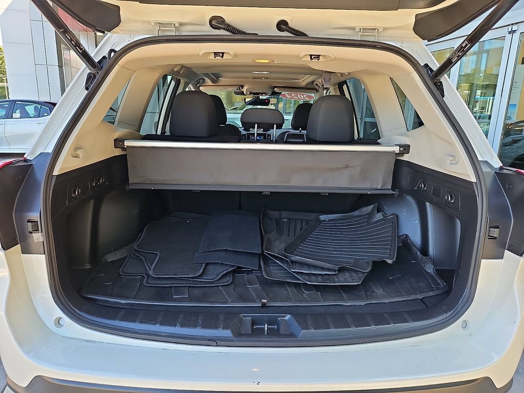 Used 2024 Subaru Forester Premium AWD/4WD image 32