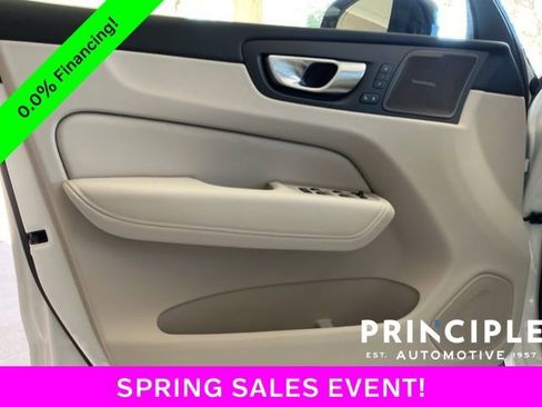 New 2026 Volvo XC60 B5 Ultra w/ Protection Package Premier image 22