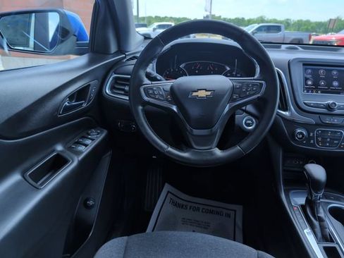 Used 2024 Chevrolet Equinox LT w/ LPO, Cargo Package FWD image 3
