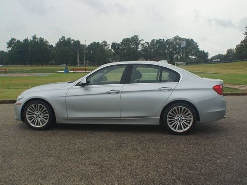 Used 2013 BMW 328i Sedan RWD image 10