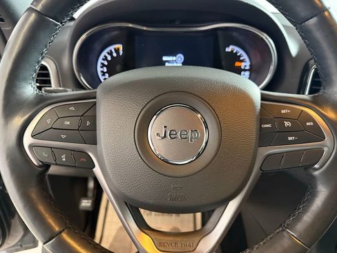 Certified 2021 Jeep Grand Cherokee Freedom Edition image 19