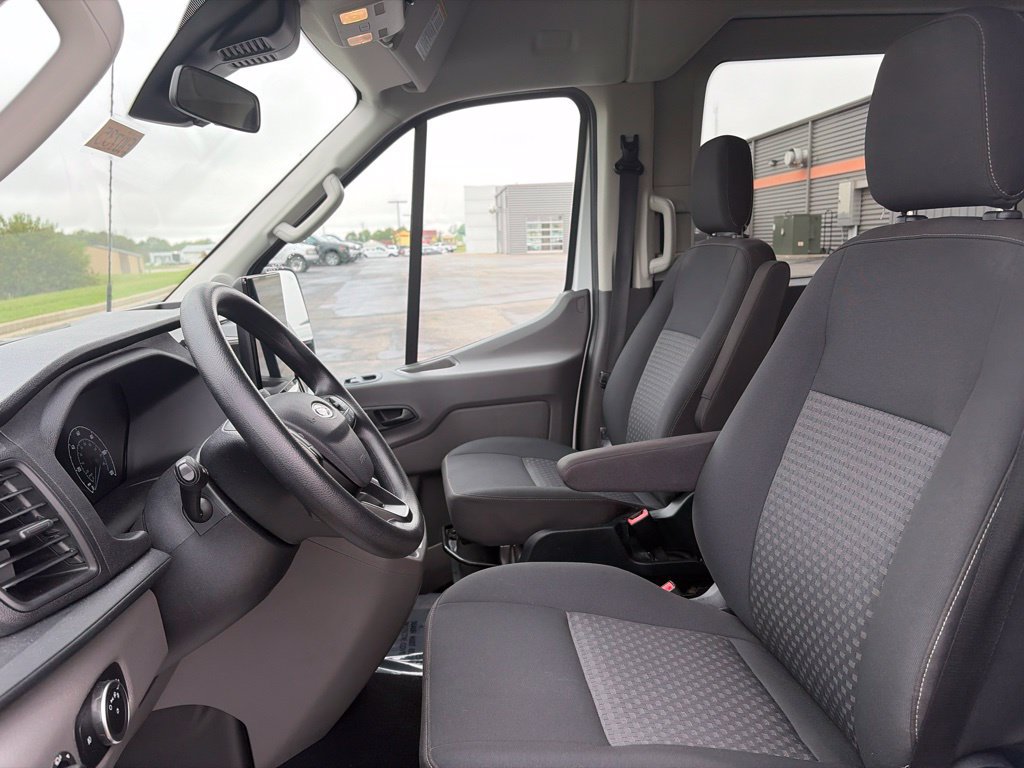 Used 2023 Ford Transit 350 XLT RWD image 8
