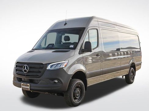 New 2026 Mercedes-Benz Sprinter 2500 image 3