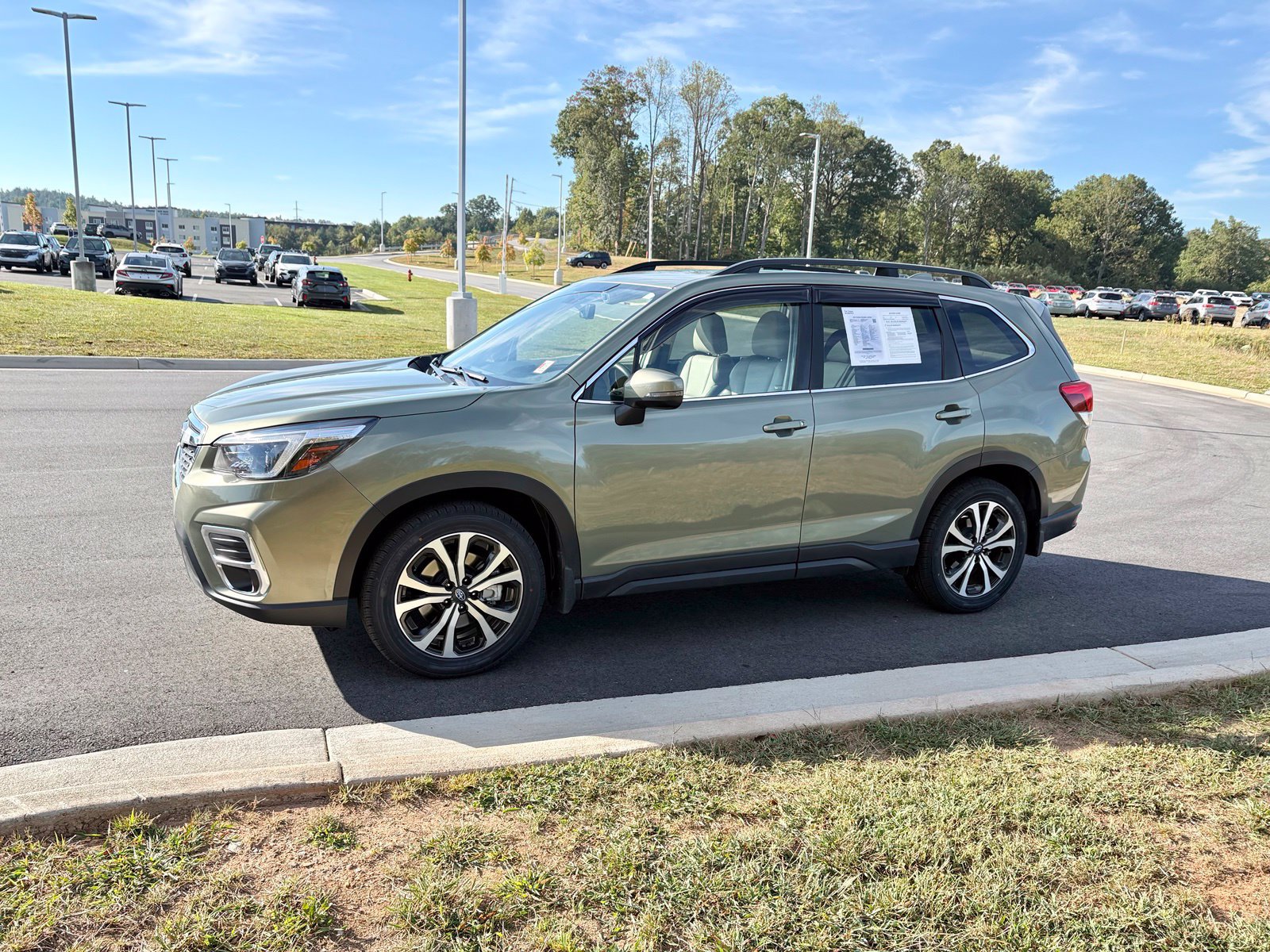 Used 2021 Subaru Forester Limited AWD/4WD image 4