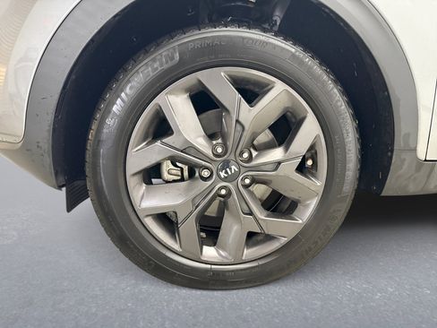 Used 2022 Kia Sportage LX w/ LX AWD Value Edition Package image 11