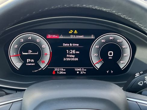 Used 2025 Audi Q5 2.0T Premium image 26