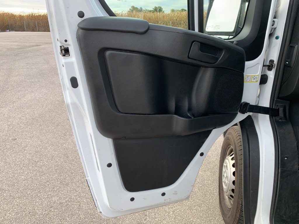 Used 2024 RAM ProMaster 2500 w/ Convenience Group FWD image 16
