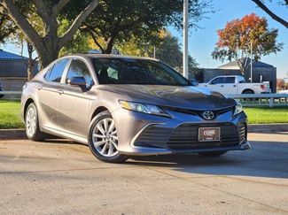 Used 2023 Toyota Camry LE video 2