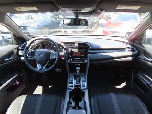 Used 2019 Honda Civic Sport image 17