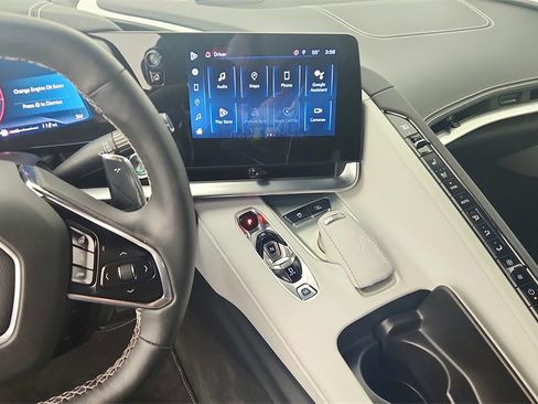 Certified 2024 Chevrolet Corvette Stingray Preferred Cpe w/ 2LT image 23