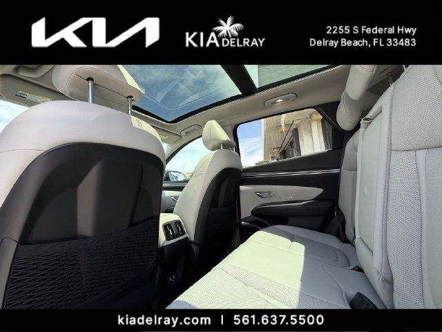 Used 2024 Hyundai Tucson Limited AWD/4WD image 16