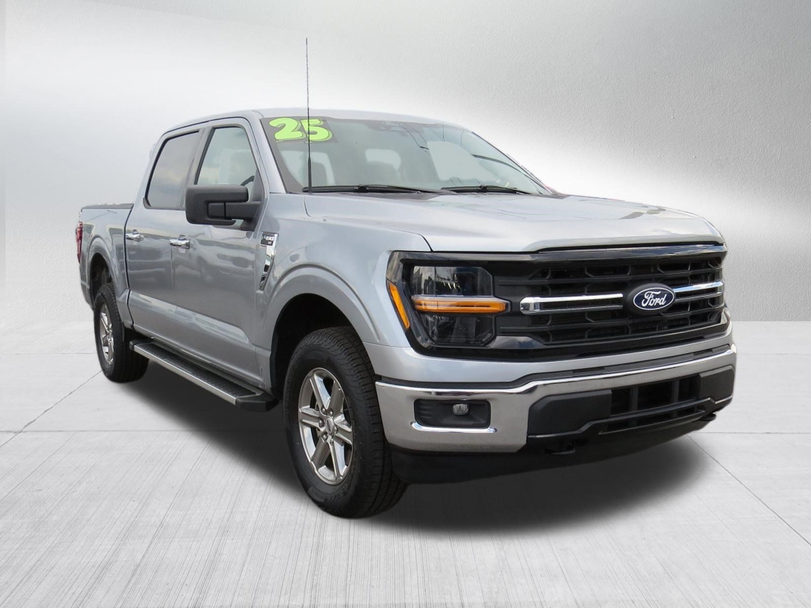 Used 2025 Ford F150 XLT w/ Equipment Group 301A Standard AWD/4WD image 10