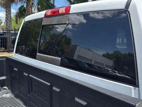 Used 2019 RAM 1500 Classic SLT RWD image 39